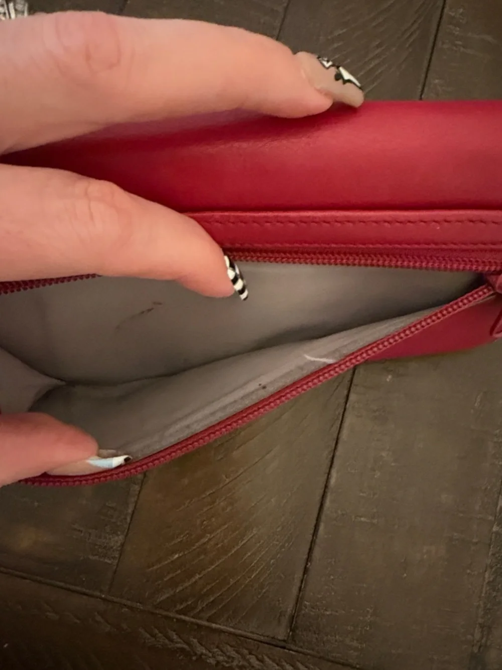 N/A smooth red